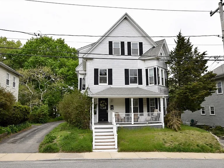 19 Clyfton St #3 — Photo 3