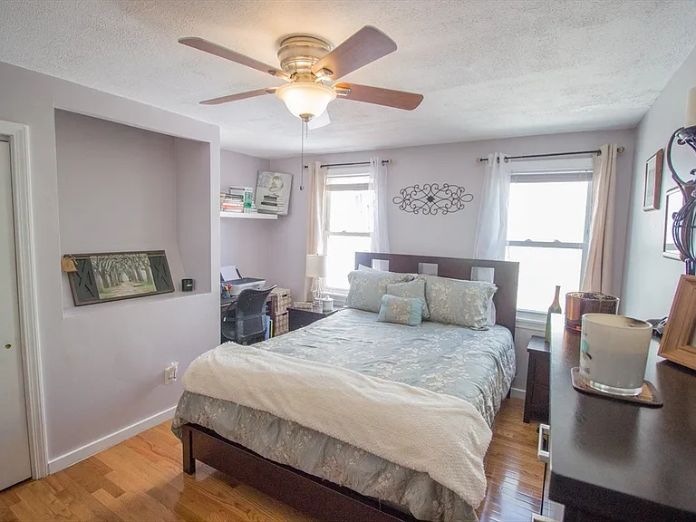 58 Marion St — Photo 8