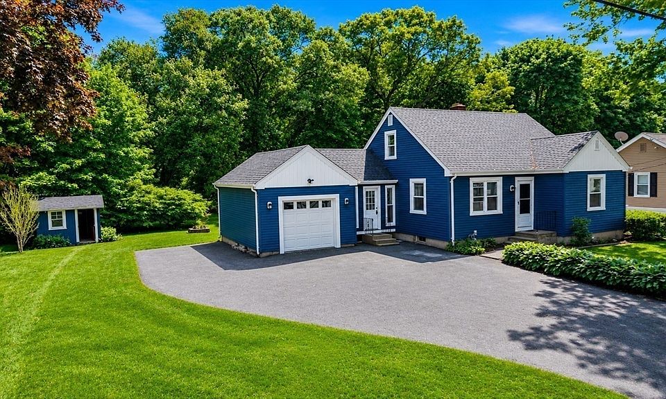 1st image of 22 Balmoral Ct