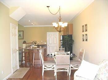4th image of 187 Clearwater Dr