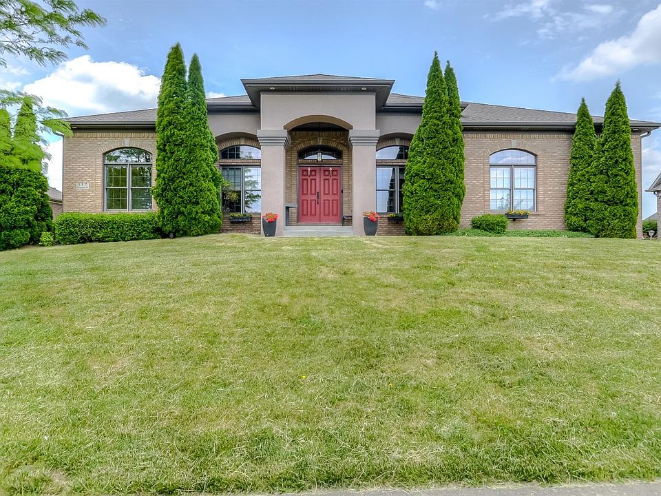 1st image of 117 Chapman Dr