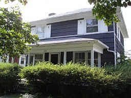 Great Location-walk to downtown