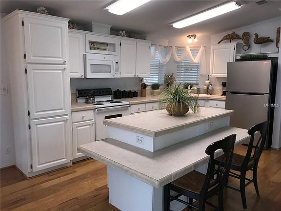 5th image of 7001 Mount Arlington Dr NE #447