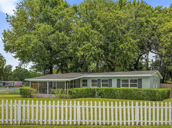 224 Woodmere Blvd, Sanford, FL 32773