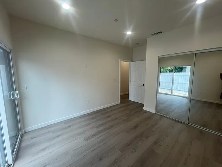 7317 -7321 Garden Grove Avenue — Photo 78