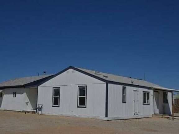 2nd image of 40064 Idaho Pl