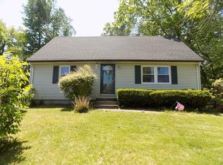 55 Blueberry Hill St, Springfield, MA 01128