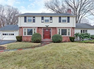 32 Puritan Ln, Dedham, MA 02026