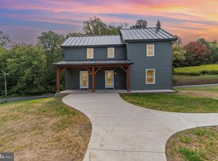 892 Owl Hollow Rd, Millerstown, PA 17062