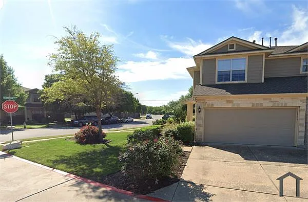 805 Jane Austen Trl #A