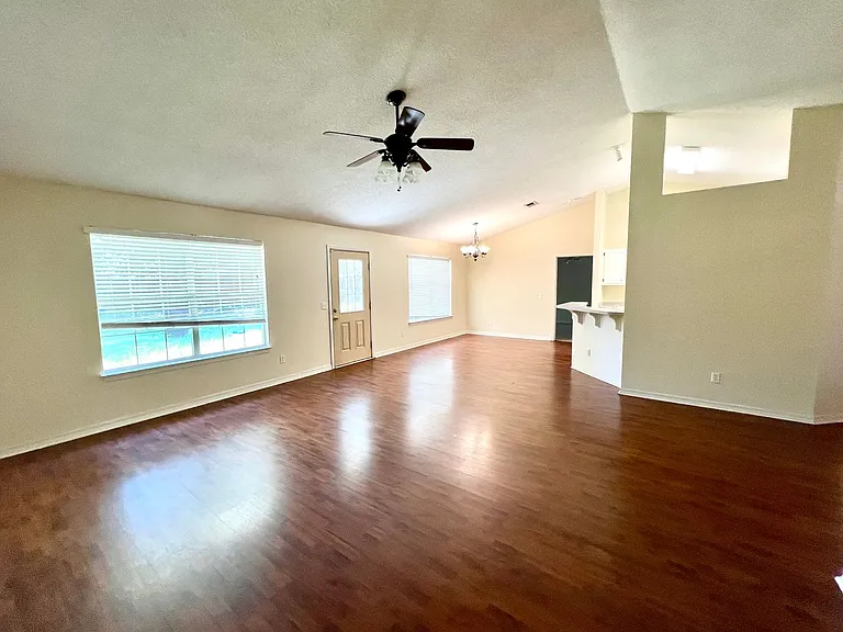 7350 Copter Ln — Photo 27