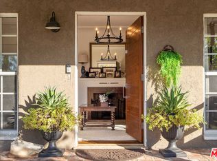 4030 Riverton Ave, Studio City, CA 91604