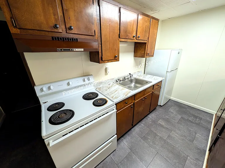 1109 7th Ave #1 — Photo 3