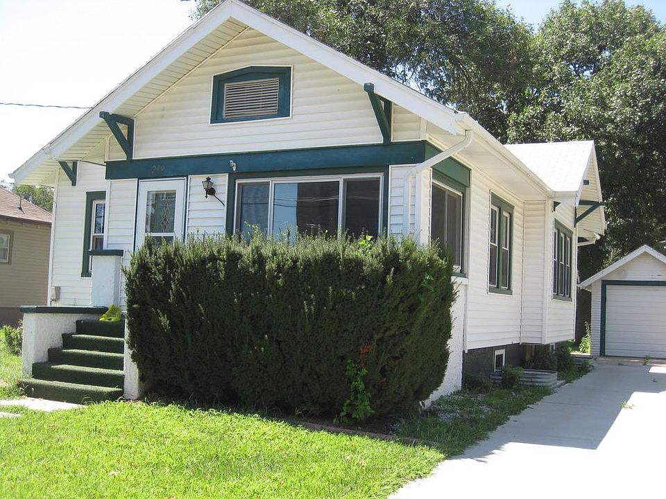 1st image of 219 N Platte Ave