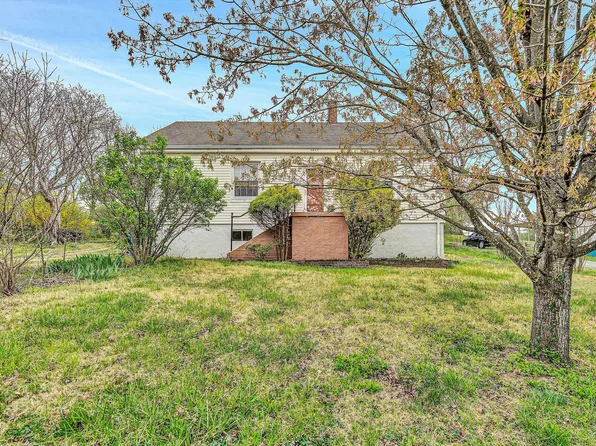 2837 Cannaday Rd NE, Roanoke, VA 24012