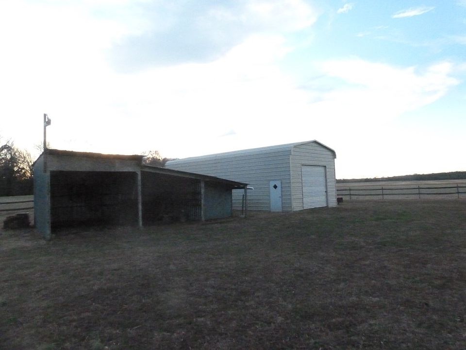 2nd image of 1430 Quarter Farm Ln #E