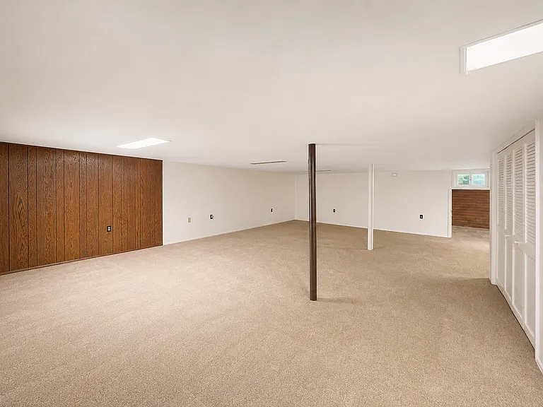 6017 Wheeler Ln — Photo 22