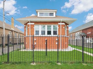 7042 S Maplewood Ave, Chicago, IL 60629