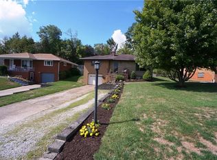 1616 Berkwood Dr, Pittsburgh, PA