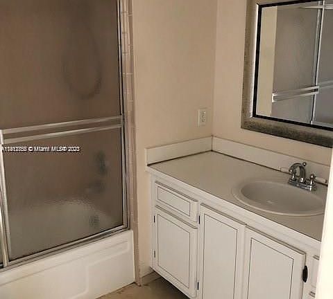 4th image of 3001 W Rolling Hills Cir APT 502
