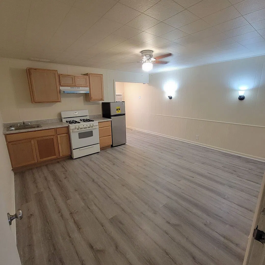 Apartments for Rent 110 Alderson St, Sloan, IA — Photo 2