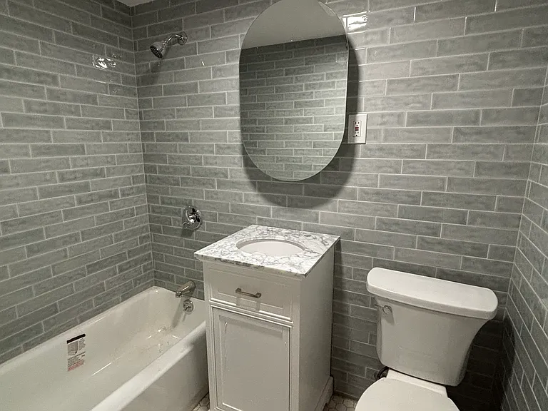 219 Washington St #12 — Photo 11