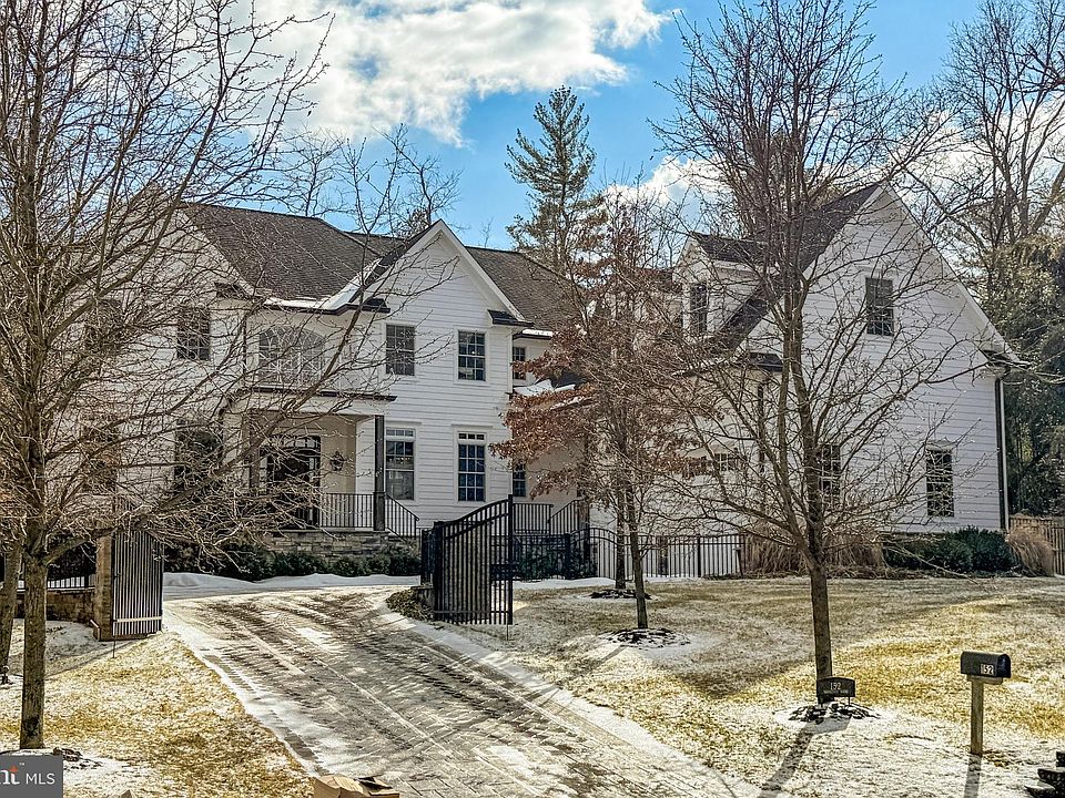 2nd image of 152 Westcott Rd