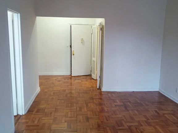 5th image of 118 Pelham Rd #1
