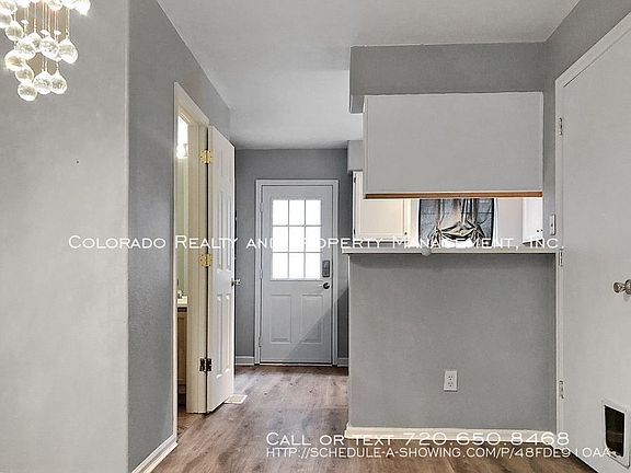 3rd image of 8240 S Fillmore Way