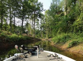 473 Old Tejas Trl, Hemphill, TX 75948