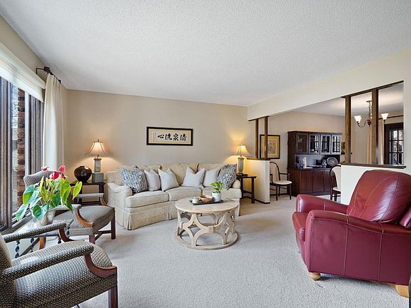 5th image of 13100 W Manor Blvd