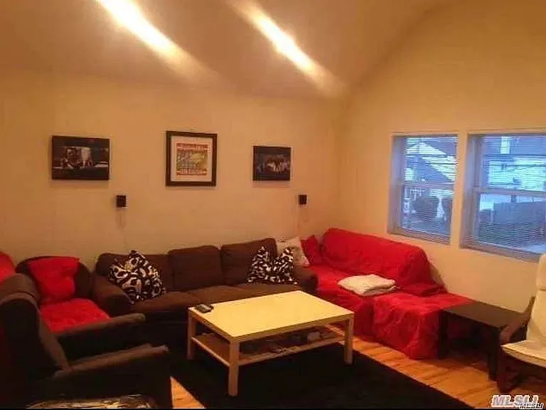 457 Monroe Blvd #2 — Photo 16