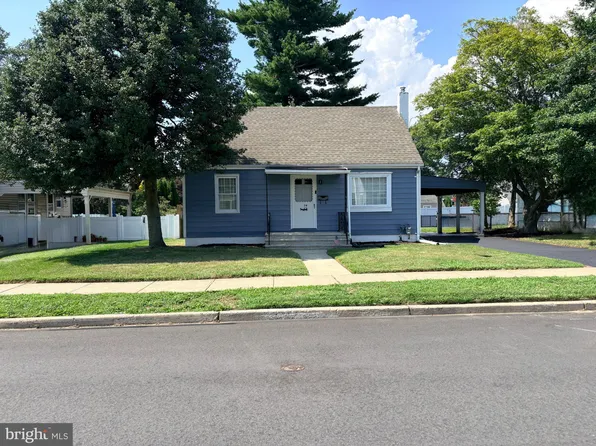 24 Forman Dr, Hamilton, NJ 08690