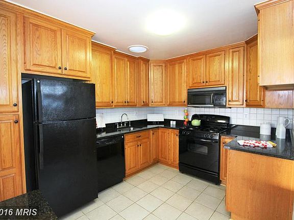 4th image of 12817 Weiss St