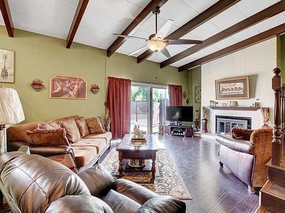 3rd image of 1639 Parkchester Dr