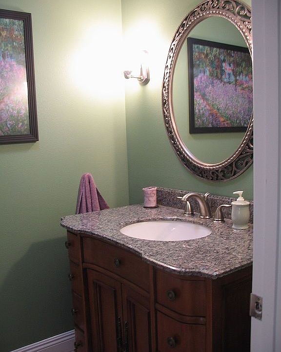 Main Bathroom