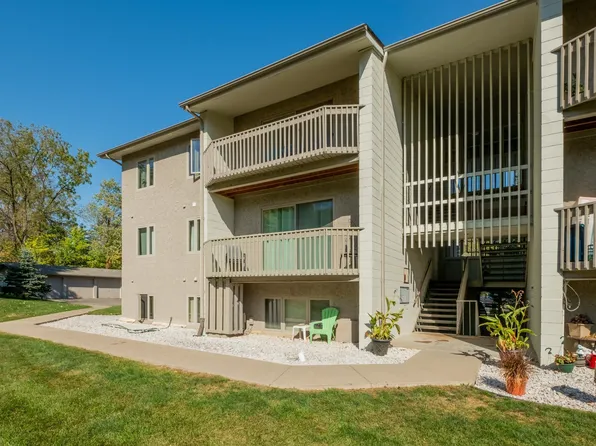 1203 Highland Ave, Northfield, MN 55057