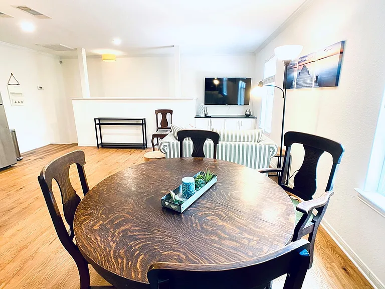 6313 Belmont Ave — Photo 23