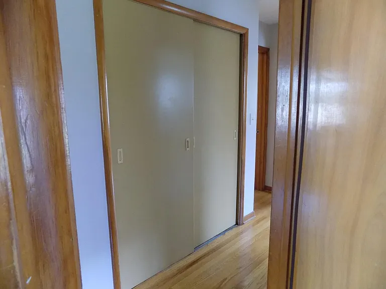 417 S 7th St #1 — Photo 11