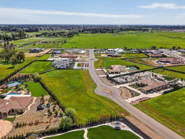 8721 Penta Way, Elk Grove, CA 95624