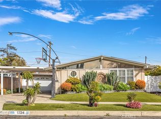 1724 El Rey Rd, San Pedro, CA 90732