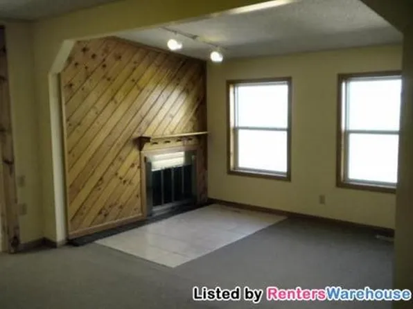 8802 51st St NW, Annandale, MN 55302