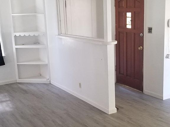 5th image of 1801 Shirlee Ct