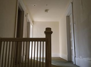319 W Adams St #3N, Macomb, IL 61455