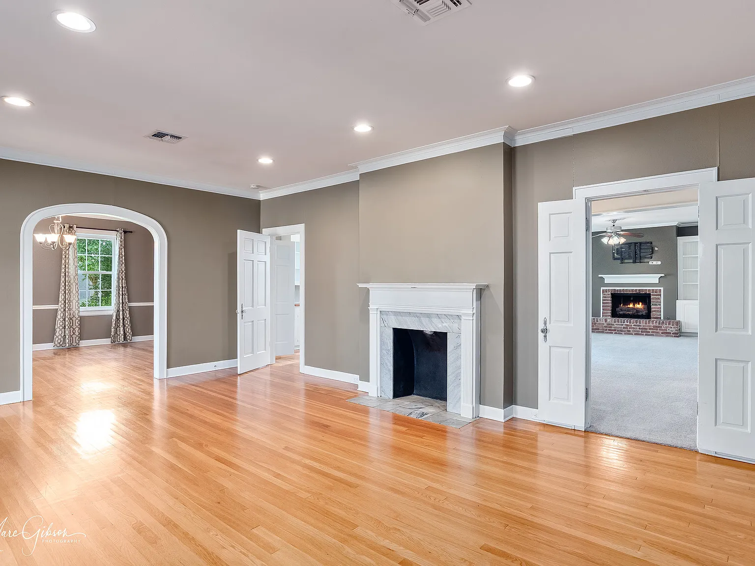 770 Delaware St — Photo 4