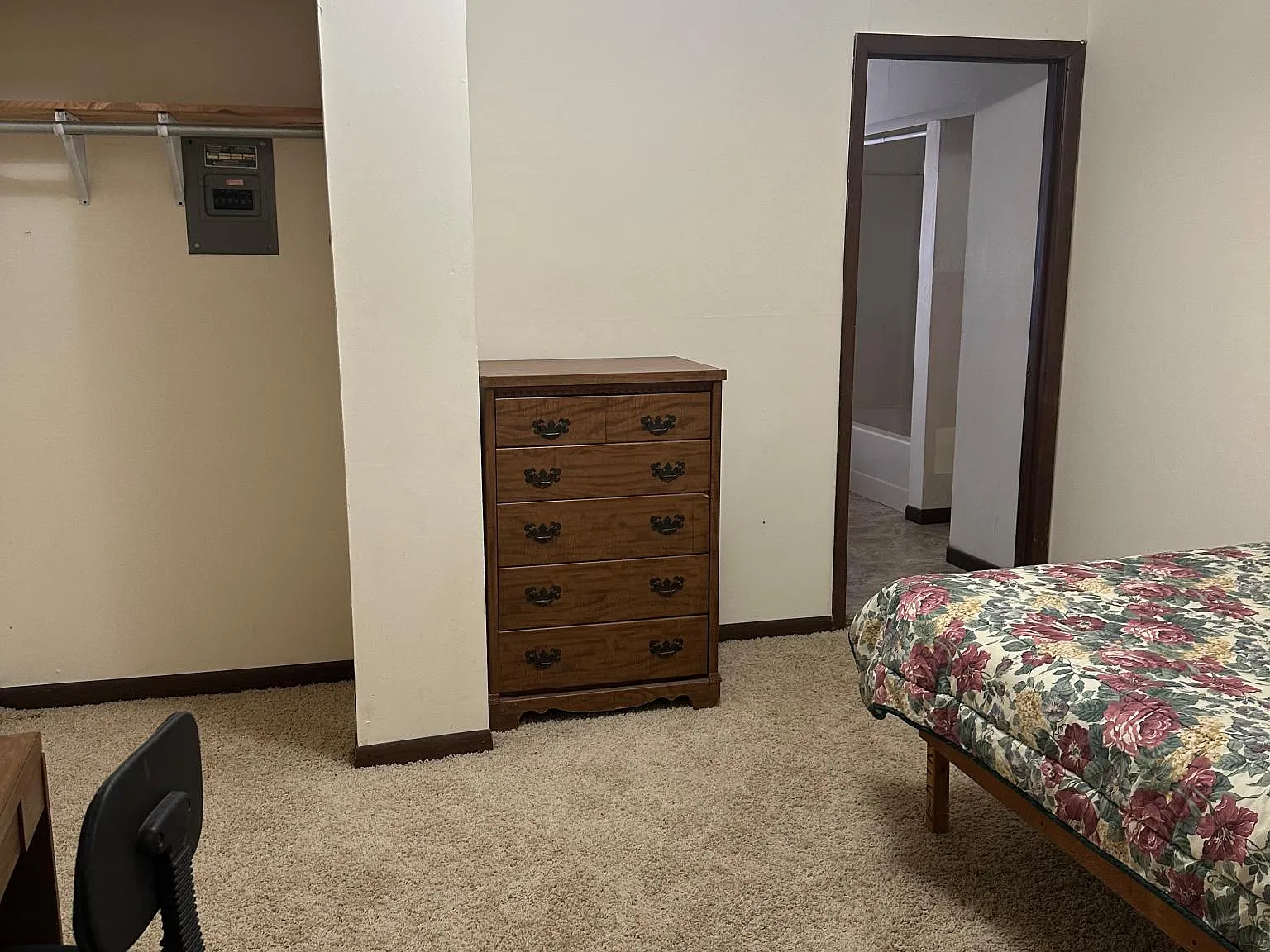 1 bed, $595 — Photo 2