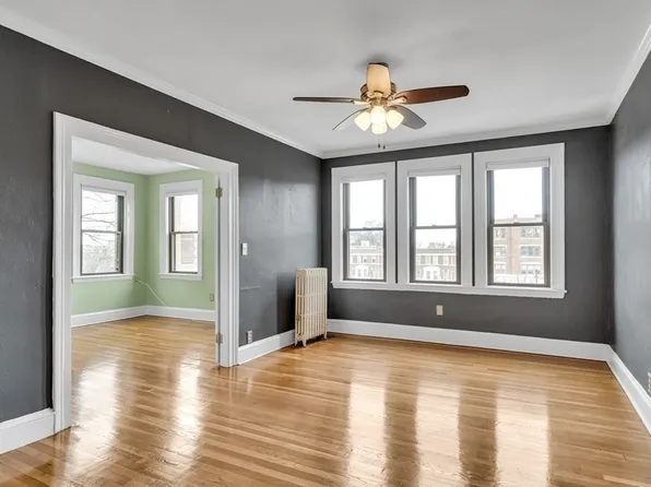 1662 Commonwealth Ave APT 41, Brighton, MA 02135