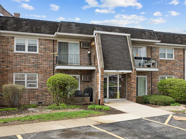2343 Ogden Ave APT 4, Downers Grove, IL 60515