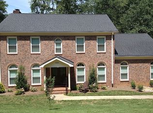 101 Sturbridge Dr, Greenville, SC 29615