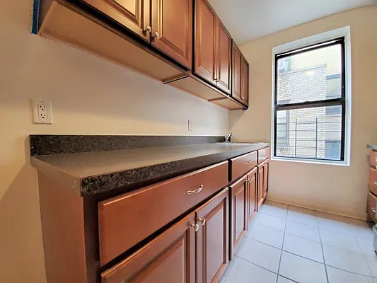 Rented by Living New York | media 12